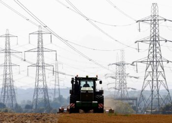 Britain overhauls power grid connections to root out ‘zombie’ projects