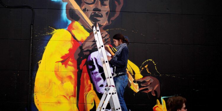 Hendrix classic albums under spotlight in UK rights battle with Sony