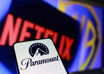 Warner Bros likely to reject $108.4 billion Paramount bid, back Netflix in bidding war, sources say