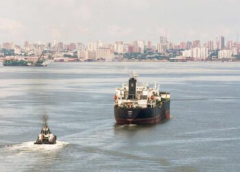 Trump orders ‘blockade’ of sanctioned oil tankers leaving, entering Venezuela
