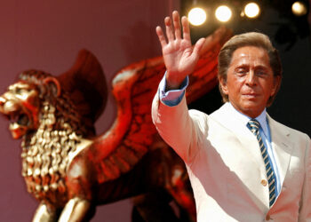 Valentino, leading Italian fashion designer, dies at 93