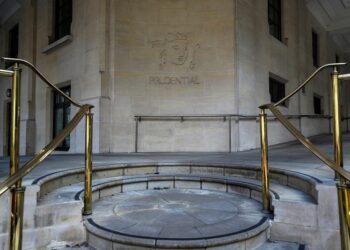 Prudential to raise stake in Malaysia life insurer holding firm to 70% for $377 million