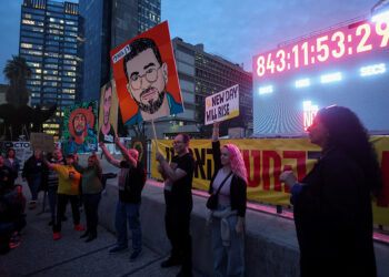 After 844 Days, Israelis to turn off clock marking time since October 7 attack