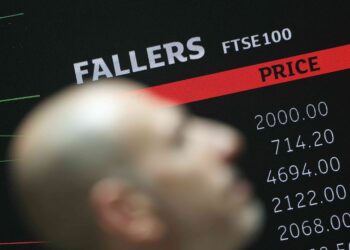 Five former traders win right to appeal UK rate-rigging convictions