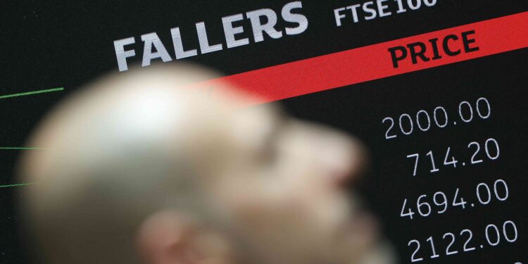 Five former traders win right to appeal UK rate-rigging convictions