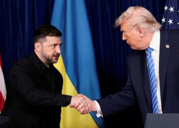 Zelenskiy, after speaking with Trump, says talks should lead to leaders’ meeting