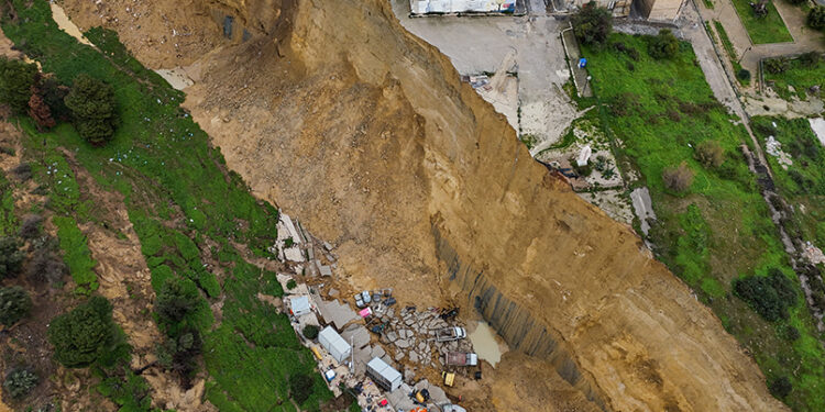 As Sicily’s Niscemi crumbles, families race to save what the Earth hasn’t taken