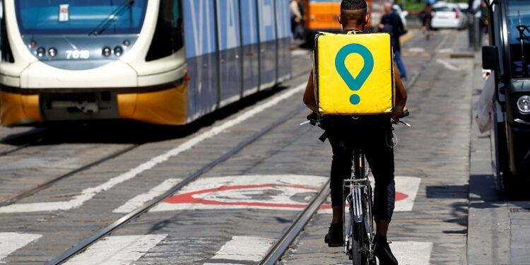 US plans Big Tech carve-out from next chip tariffs, FT reports