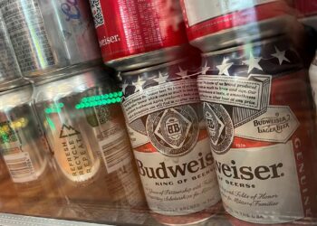 AB InBev tops earnings forecasts, flags sports boost in 2026