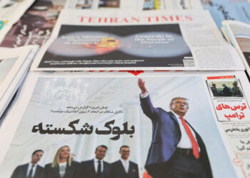 Trump pushes US toward war with Iran as advisers urge focus on economy