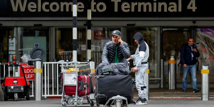 UK visa issuance continues to fall, down 19% in 2025, government data shows