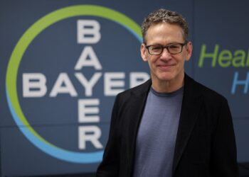 Bayer projects up to 10.1 billion eur in adj earnings this year