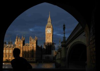 UK should back licensing-first approach for AI training, says upper house committee