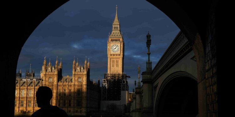 UK should back licensing-first approach for AI training, says upper house committee