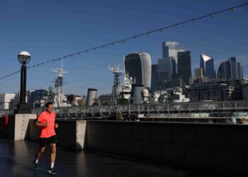 UK banks pull the most mortgage products in 3 years amid market turmoil over Iran