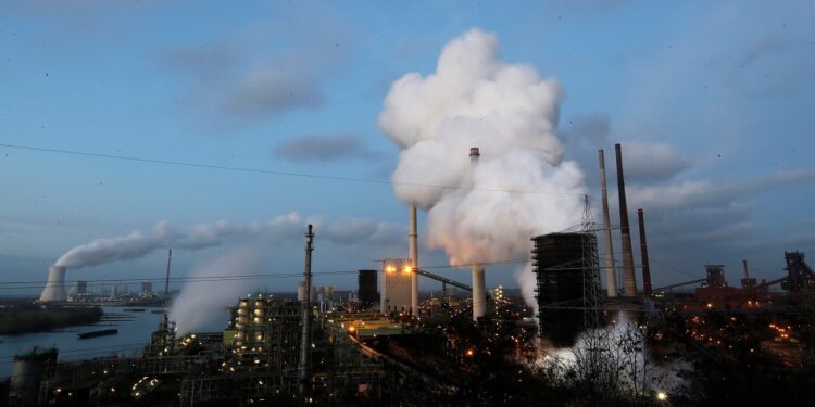 EU leaders to demand carbon market reform by July, draft shows