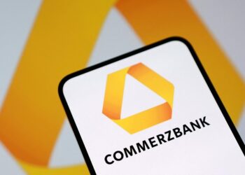 UniCredit launches offer to own more than 30% of Commerzbank without taking control
