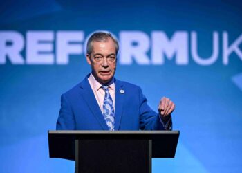 Nigel Farage declares war on the old order in his blueprint for Britain