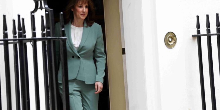 UK to devolve more fiscal powers to regions, finance minister Reeves says