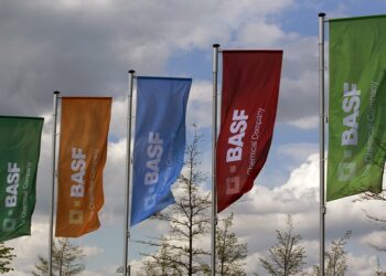 BASF raises some prices by up to 30% due to higher materials, energy costs