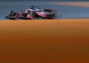 Motor racing-F1 owner Liberty Media can ride out Mideast conflict