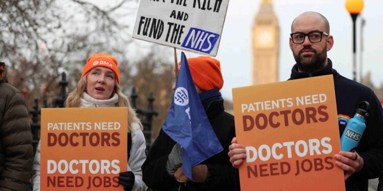 Doctors in England plan six-day strike after rejecting government pay offer