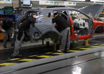 UK vehicle output drops sharply in ‘extremely worrying’ February decline, SMMT says