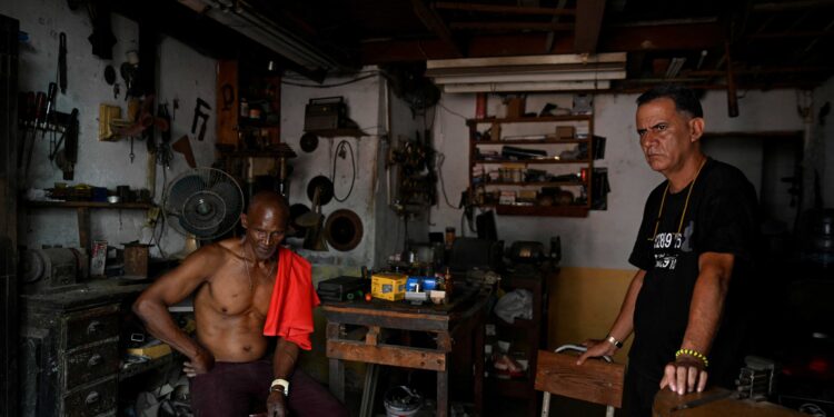 Cuba’s national electric grid collapses, leaving millions without power