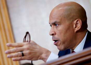 Democratic US senators demand immediate hearings on Iran war