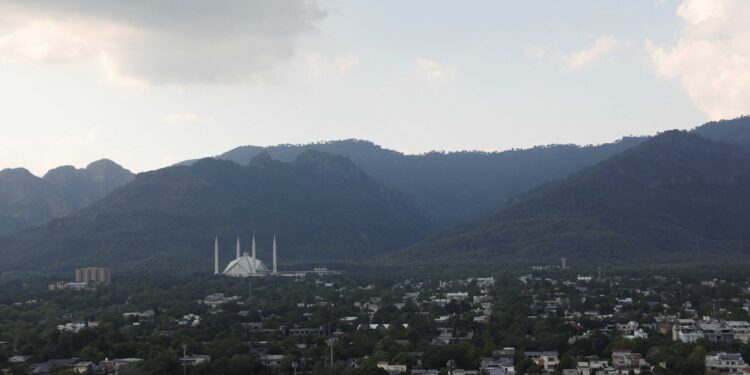 Israel seeks Lebanon talks after bombardments threaten Iran truce