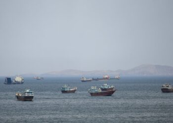 Iran seizes ships in Strait of Hormuz after US calls off renewed attacks