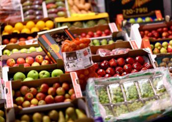 UK food inflation heading towards 10% due to Iran war, industry says