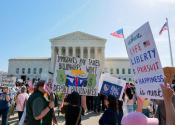 On birthright citizenship, Trump’s restrictive immigration agenda hits a rare roadblock