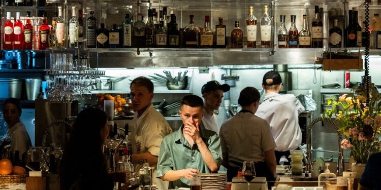 Russia’s services sector contracts for first time in six months, PMI shows