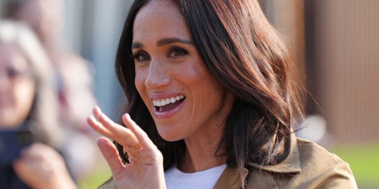 Prince Harry praises Australia’s leadership on social media ban as Meghan tells of online bullying