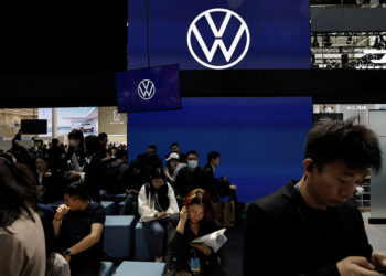Volkswagen to equip Chinese cars with AI agents, in bid to catch up in tech