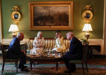 King Charles arrives in US for state visit amid differences over Iran war