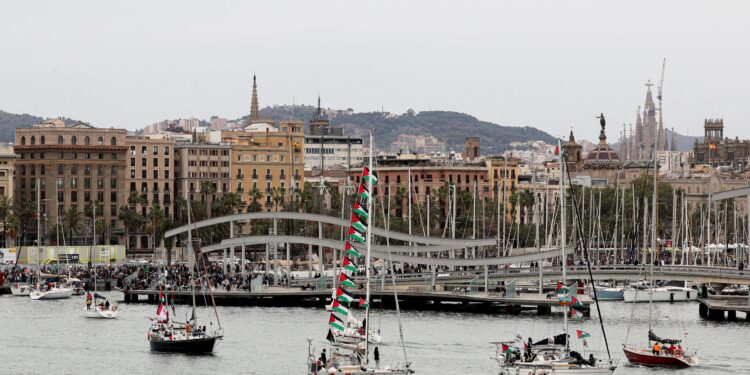 Gaza aid flotilla aims to break Israeli blockade