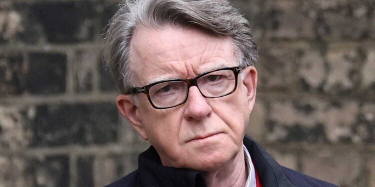 UK foreign ministry chief to leave after Mandelson vetting row