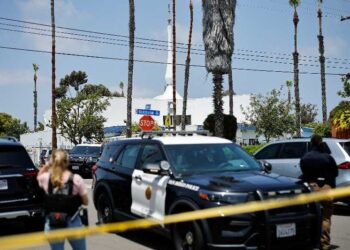 Five dead, including two suspects, after shooting at San Diego mosque