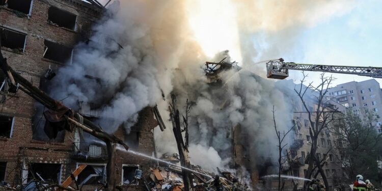 Russia hits Ukraine with Oreshnik missile in one of war’s biggest attacks on Kyiv