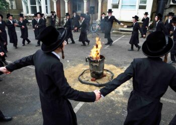 British Jews gather for annual celebration in shadow of recent attacks