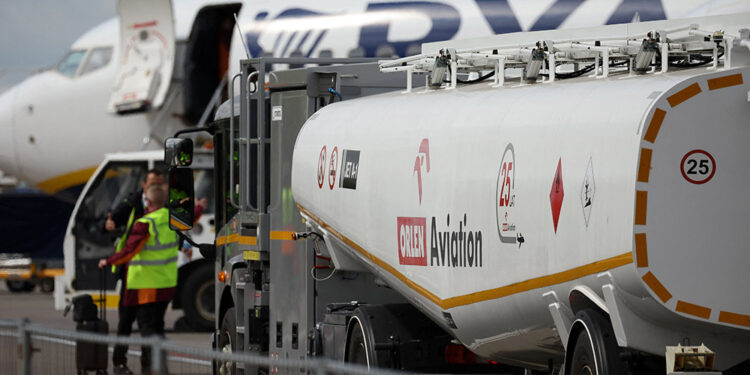 Jet fuel crisis, what crisis? European airlines downplay fears of summer shortage