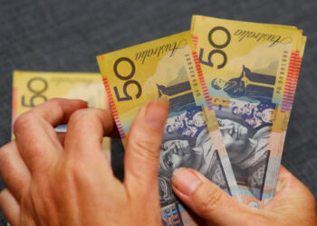 Carry on trading: rate-based G10 currency bets make a comeback