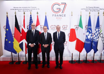 G7 finance chiefs seek to tackle imbalances in wake of bond selloff