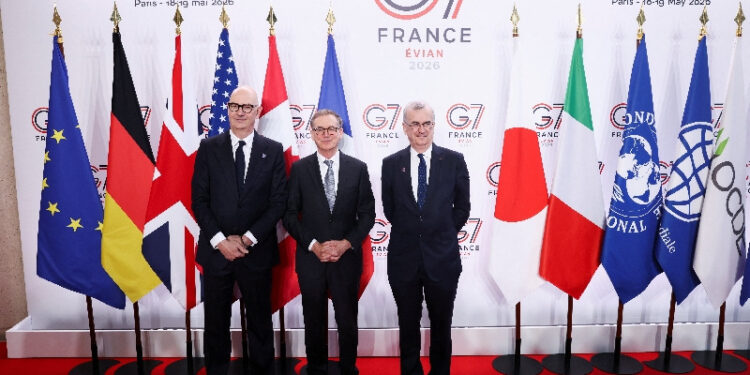 G7 finance chiefs seek to tackle imbalances in wake of bond selloff