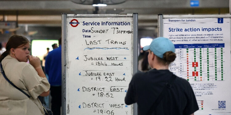 Planned strikes by London Tube drivers cancelled, union says