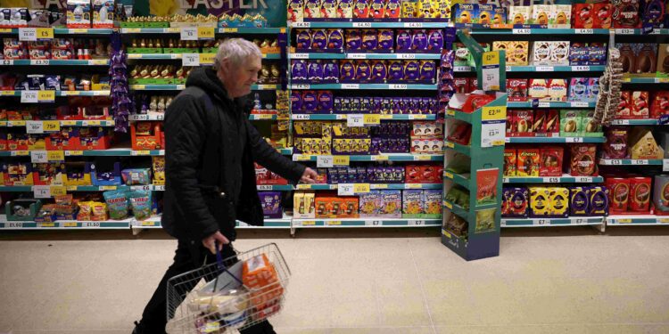 UK rules out mandatory supermarket price caps