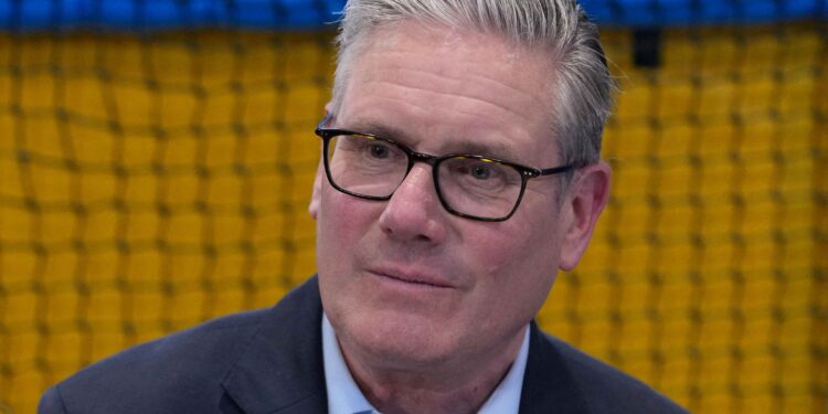 Soccer-UK’s Starmer calls for free broadcast of Champions League final