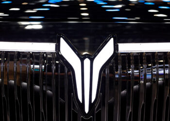 Chinese brands gain as Europe car sales rise